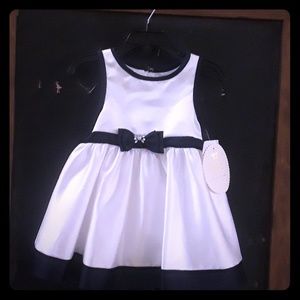 24 Mo White/Navy Dress!